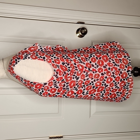 Cabi Flipside Red Floral Ruffle Blouse Size Small Style 5356 - Picture 3 of 11